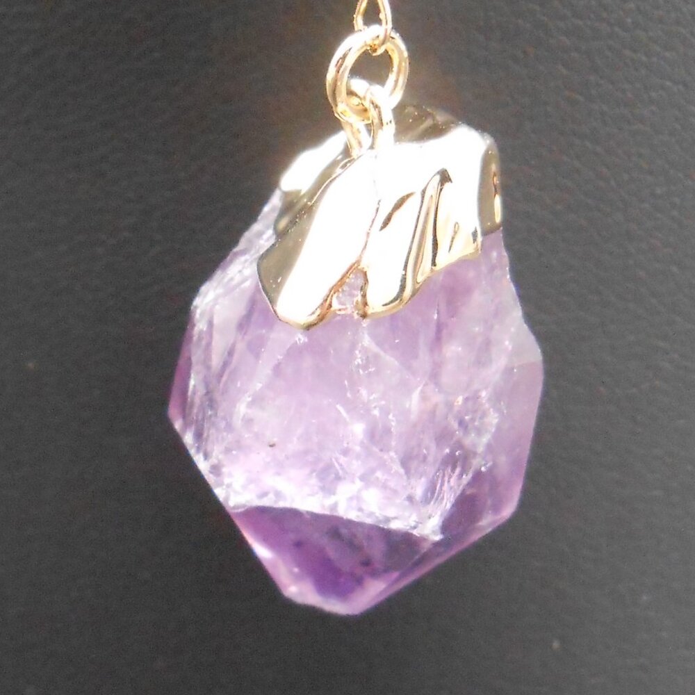 Necklace, Amethyst 40.50 ctw Moon in Goldtone 22-24 Inches - Picture 6 of 8